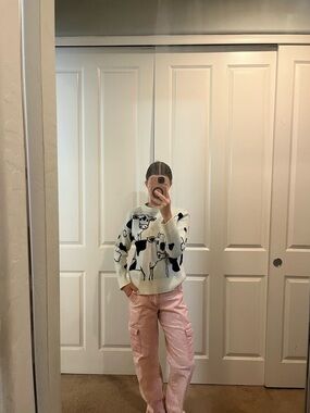 Cream Cow-Pattern Crewneck Sweater - Women's